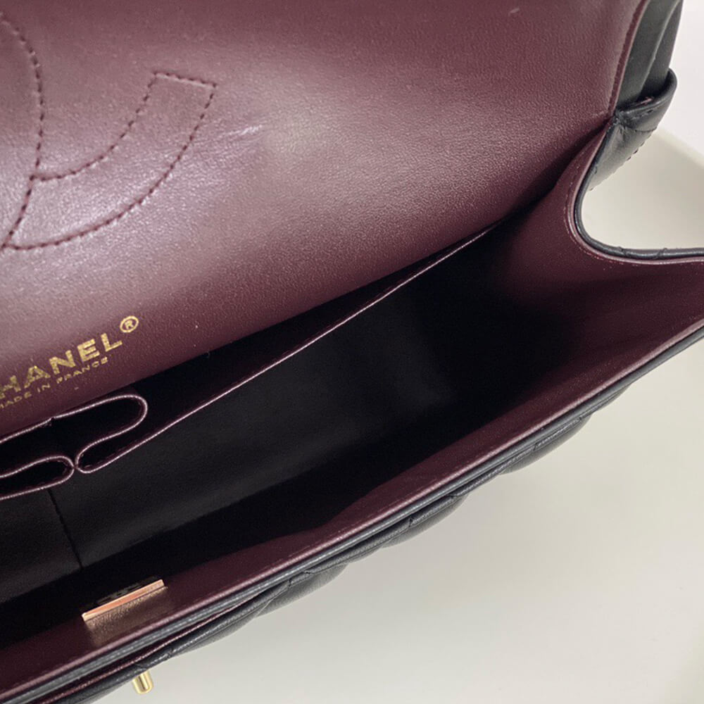 Classic Maxi Handbag