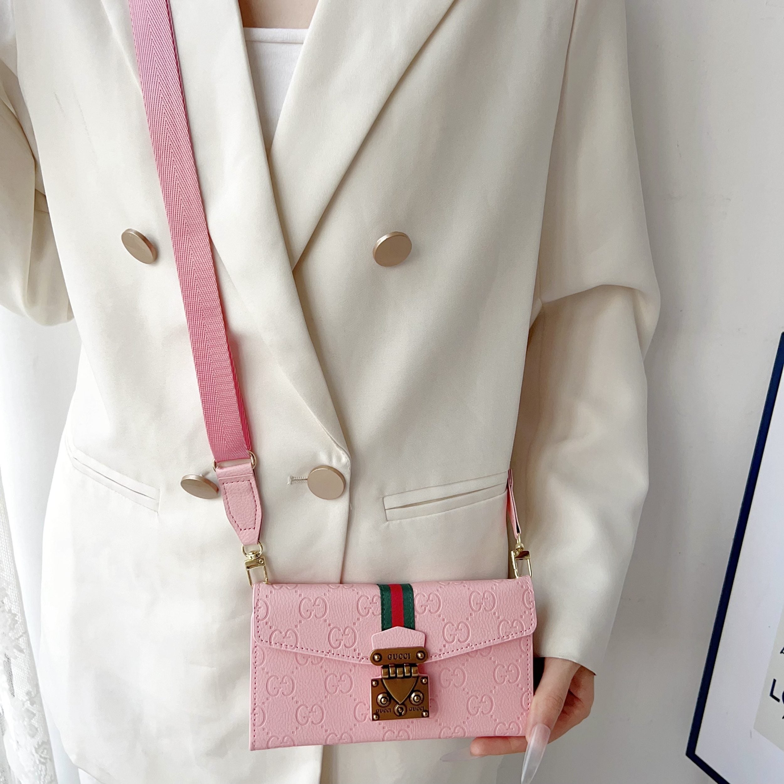 GG Umhängetasche aus schlichtem Leder für 13-17 / Pro / Pro Max 